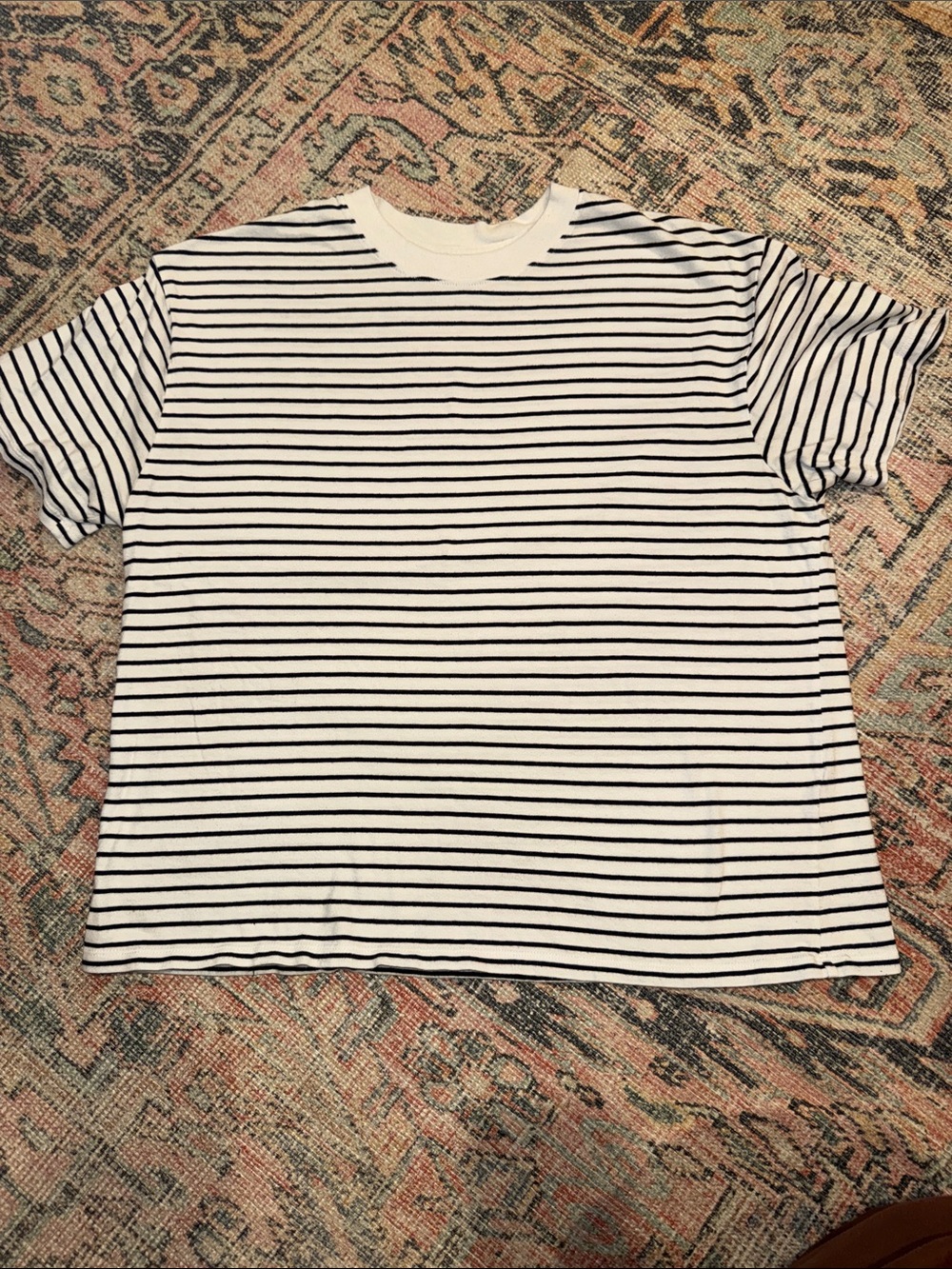 Abercrombie & Fitch White Tee with Black Stripes